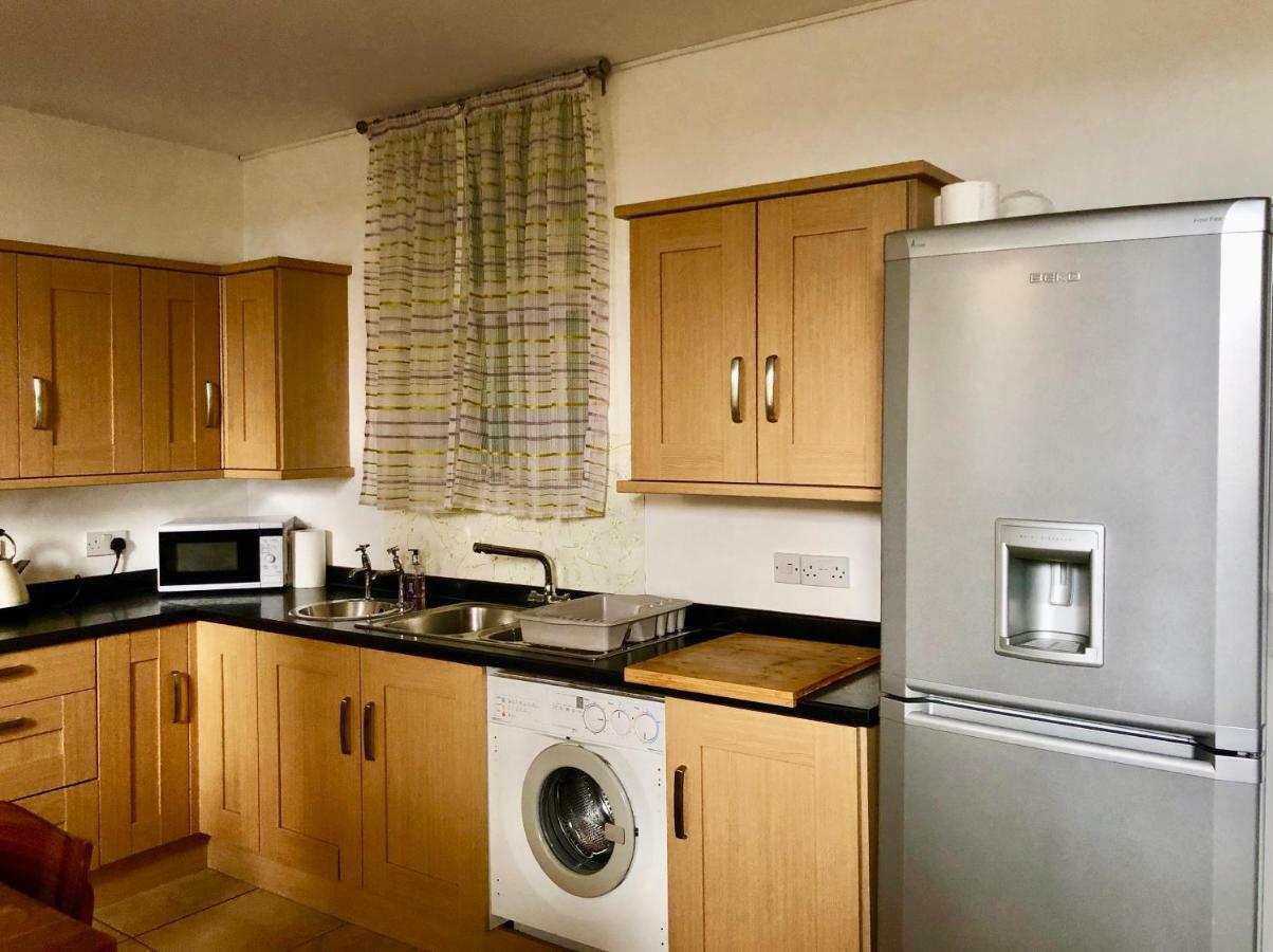 Princess St Apartments Портръш Екстериор снимка