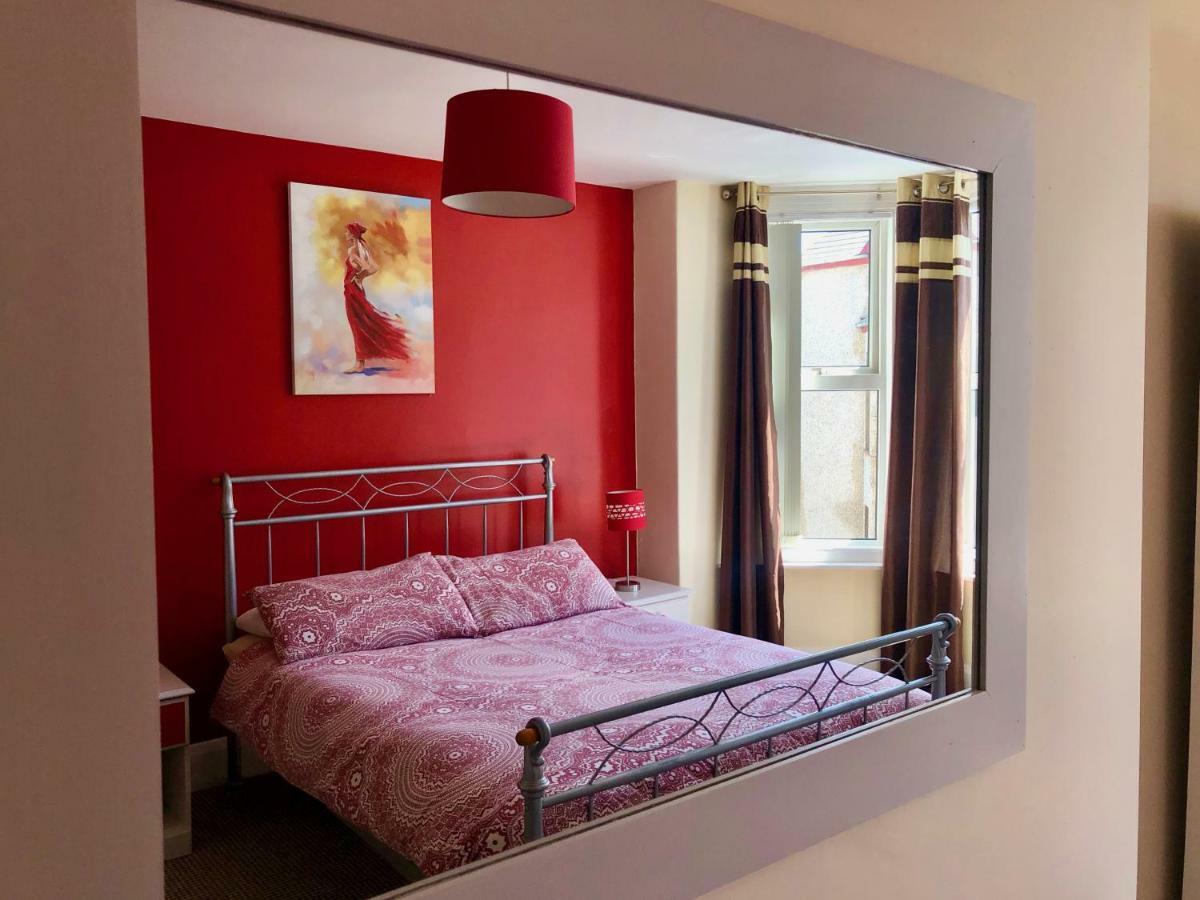 Princess St Apartments Портръш Екстериор снимка