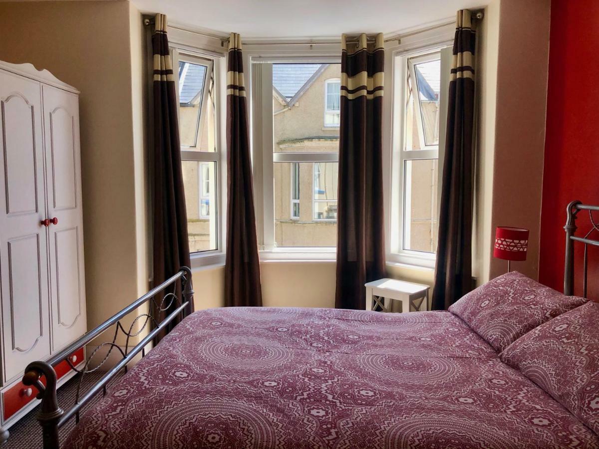 Princess St Apartments Портръш Екстериор снимка