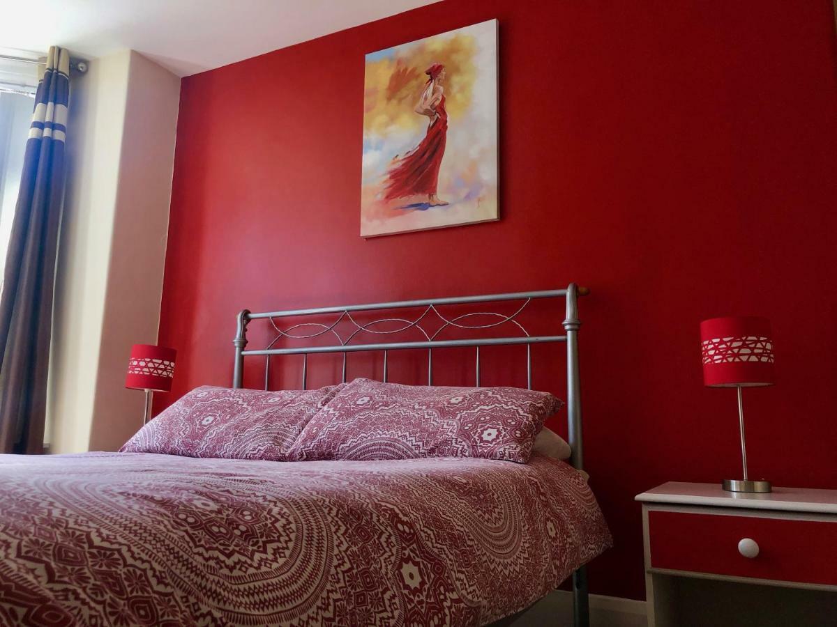 Princess St Apartments Портръш Екстериор снимка